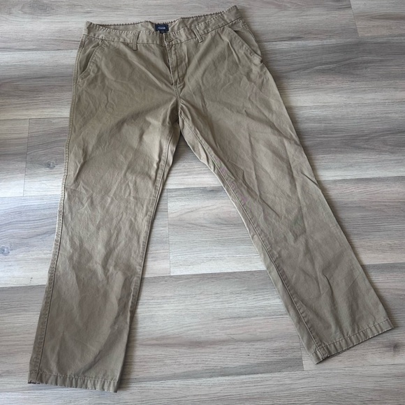 GAP Other - GAP Men's Khaki Chinos 38/30